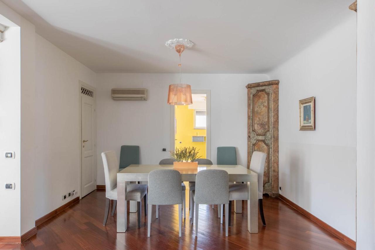 Appartement Iflat Margutta Colors On Canvas *