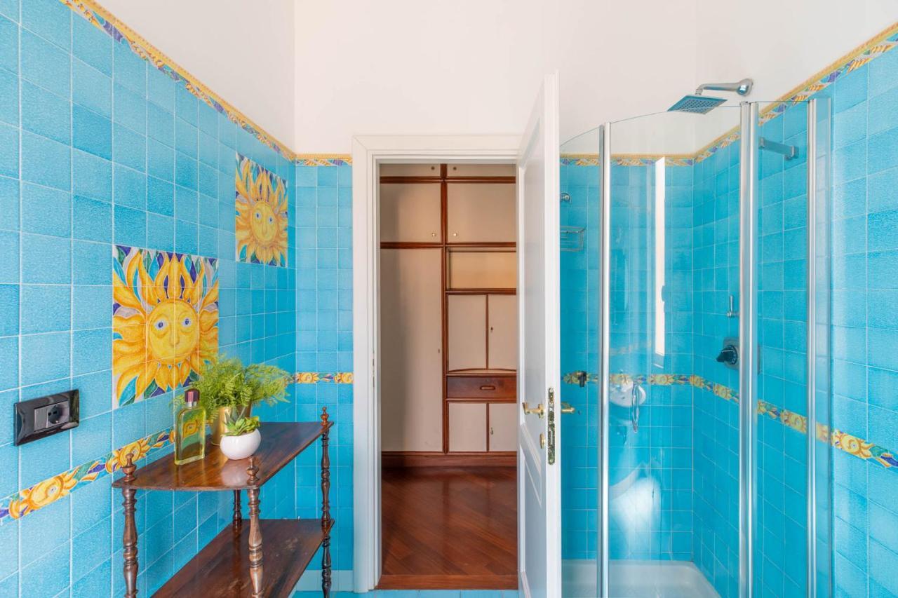 Iflat Margutta Colors On Canvas Appartement Rome