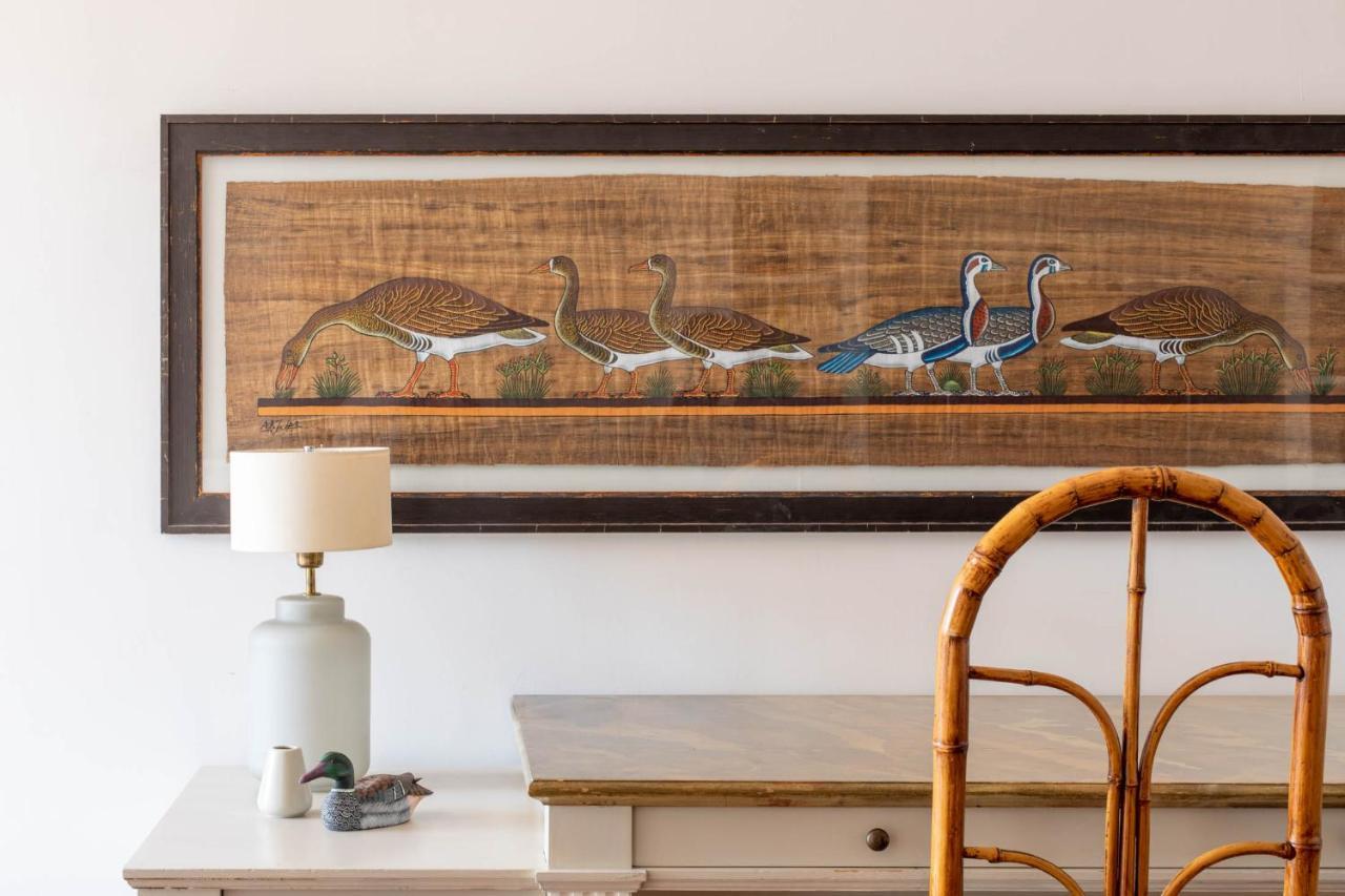 Appartement Iflat Margutta Colors On Canvas Rome
